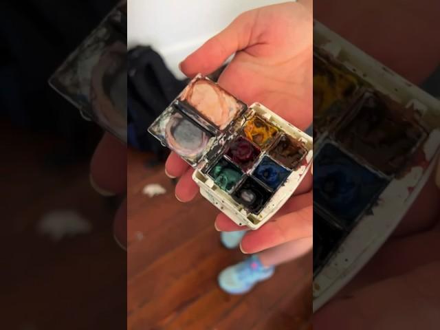 The Tiniest Cutest Watercolor Palette You’ve Ever Seen