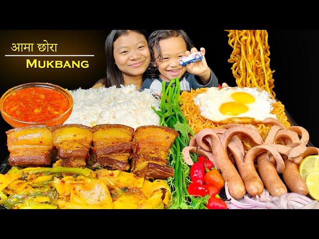 Eating Pork Curry With Bamboo Shoot, Spicy Noodles, Eggs, Sausages, Nepali Mukbang, Eating show