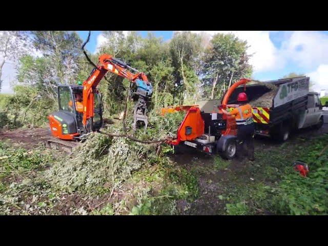 TFG Tree Service Digger Wood Chipping