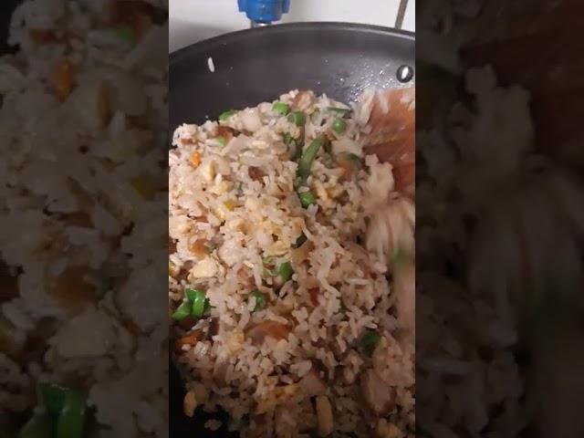 Fried rice for dinner - #Sinangag #nasigoreng #specialsinangag #friedrice #fried #asmr