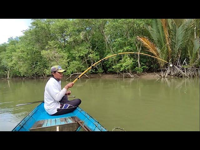 Three times changed fishing rod this time