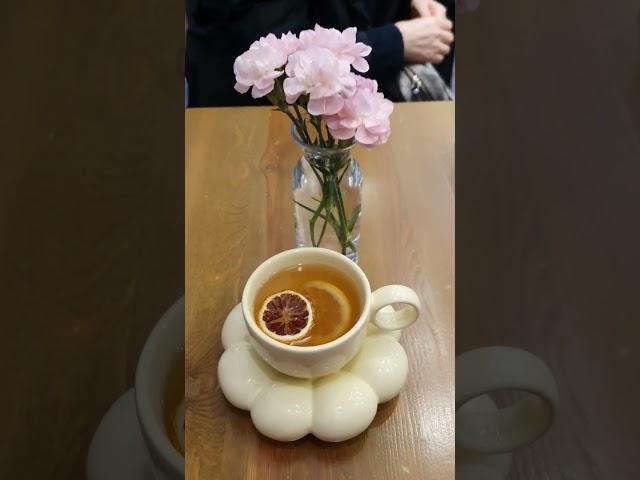 #공주님이 되어주세요 #예쁜잔 #레몬차 #커피