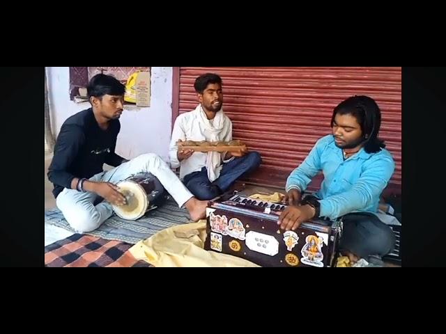 Surendra kushvaha languriya studio mo,7879054039