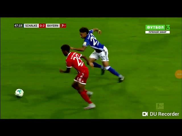 Kingsley Coman humilie Thilo Kehrer face à Shalke 04.