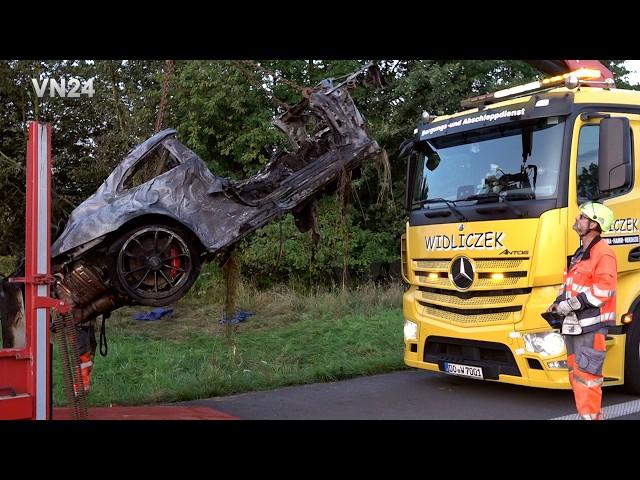 VN24 - Porsche GT3 burns down after accident on A44 - full salvage operation