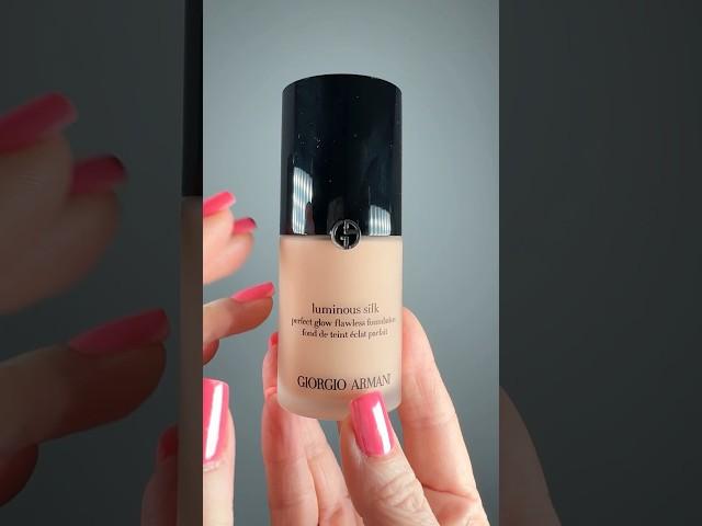 Armani Luminous Silk Foundation(Shade 4.25)