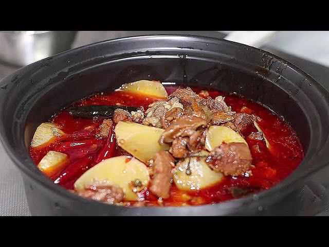 Teach you to make Chongqing specialty beef hot pot, spicy and delicious.