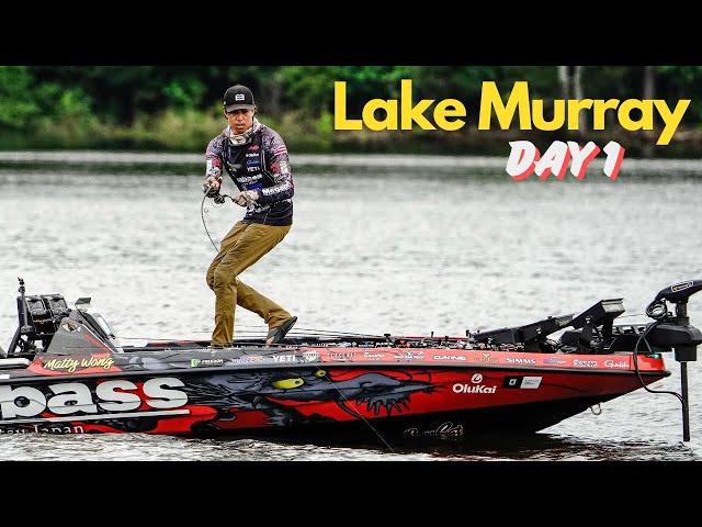 Sharing water on the Bassmaster Elites - Lake Murray Day 1