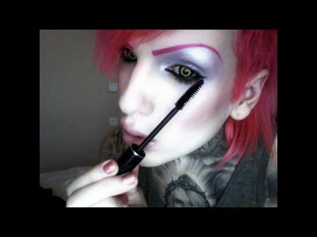 Jeffree Star - Cupcakes Taste Like Violence (Paroles/Lyrics)