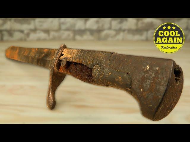 Rusty WWI Bayonet Restoration Epoxy Resin Handle