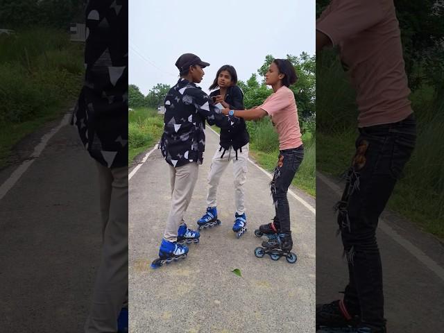 Jaw-Dropping Skating Tricks to Attempt for Fun #rollerskating​#inlineskating​ #ytshorts​#shorts​
