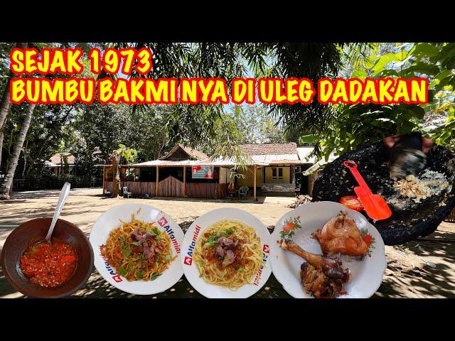 BAKMI JAWA YANG BUMBU NYA DIULEG DADAKAN SEJAK 1973 // BAKMI MBAH TUSIYEM