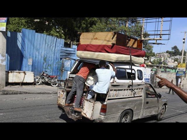 Residents of Haitian capital improvise for their shelter