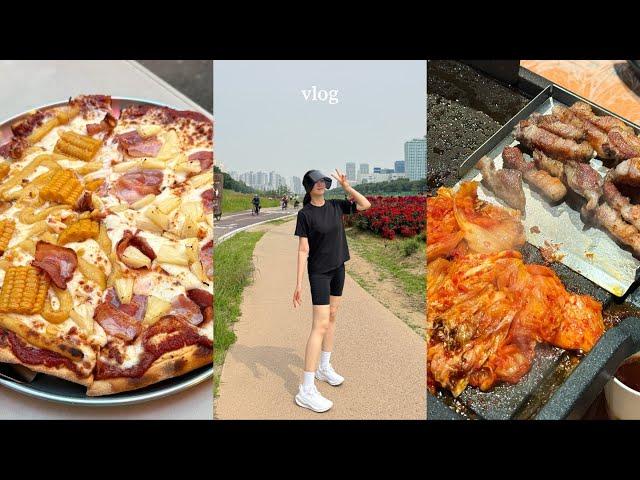 VLOG | 사전투표날 회 먹다 대통령 후보 만날 확률은..? | 월요병을 삼겹살로 퇴치 | 용산 엉클피자 | 빵순이라면 주3회 빵집탐방 | 런닝 초보의 런데이 1주차‍️후기