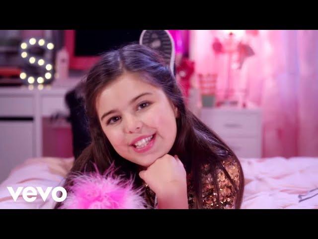 Sophia Grace ft. Silento - Girl In The Mirror (Official Video)