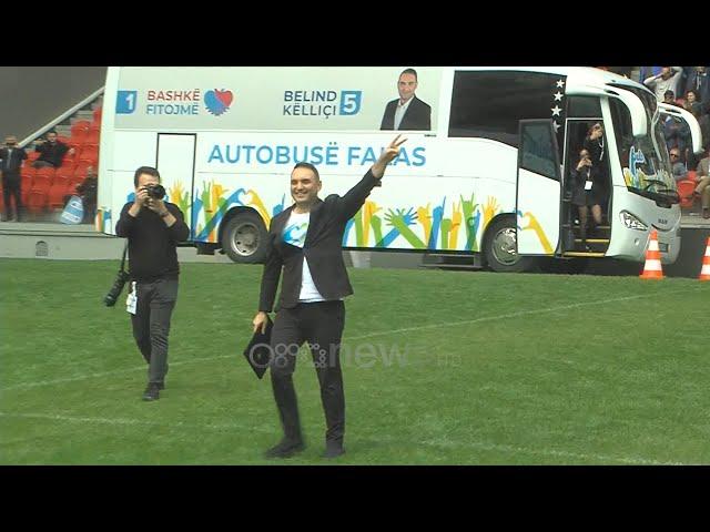 Belind Këlliçi hyn në stadium me autobusin "falas"