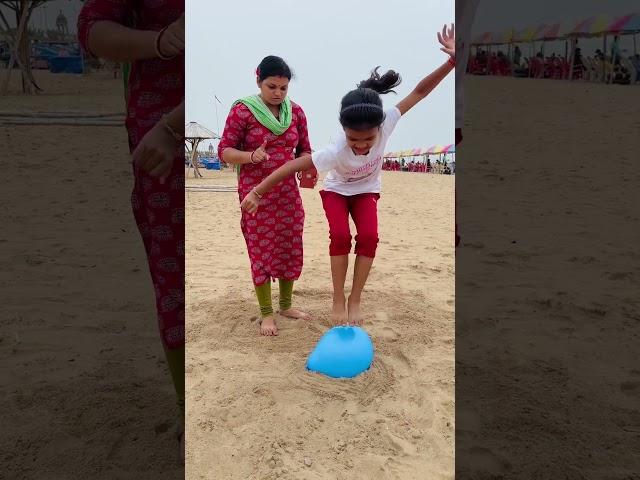 Kritika ne balloon foota diya#Kritikachannel#Shorts#viralshorts#funnyshorts