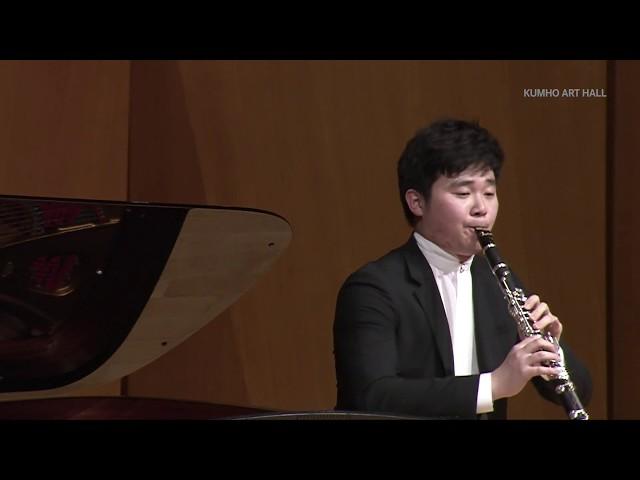 Han Kim plays Francis Poulenc’s sonata for clarinet and piano with Ilya rashkovskiy