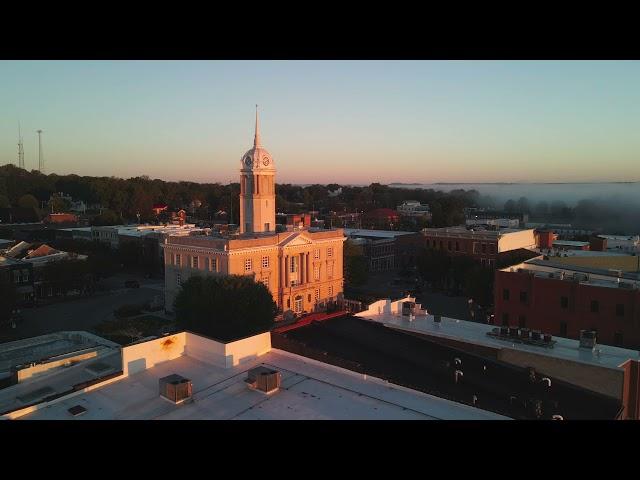 Visual Media Co, Drone Stock Footage 2021Maury County Courthouse and Downtown