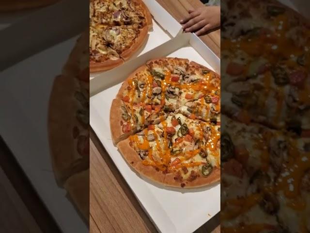 PiZZaHut | LunchTime | FamilyTime | Ajman UAE  | lifewithanayafoodie