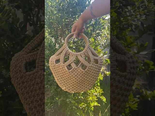 Total Caramel Bag in Macrame             #macrame #macramebag