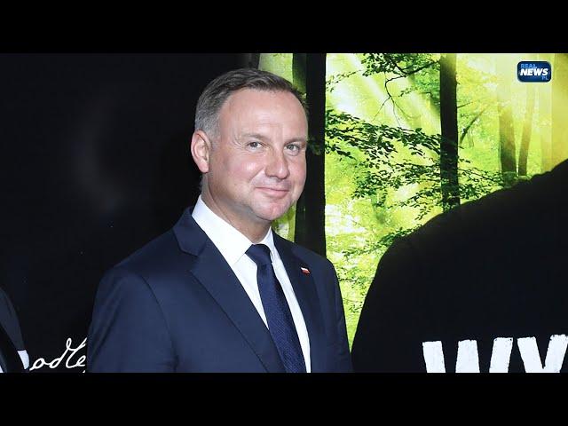 PREZYDENT ANDRZEJ DUDA NA PREMIERZE FILMU "WYSZYŃSKI. ZEMSTA CZY PRZEBACZENIE" @realnewspl #Shorts