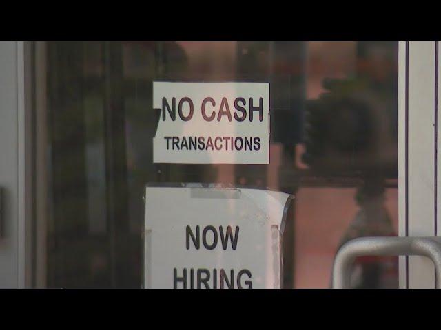 Should cashless stores be banned? | FOX 5 News