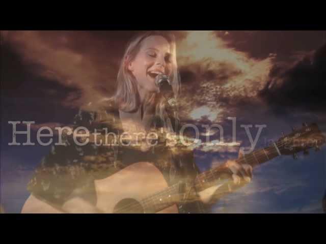 Gemma Hayes:   'Laughter' | from the album BONES+LONGING