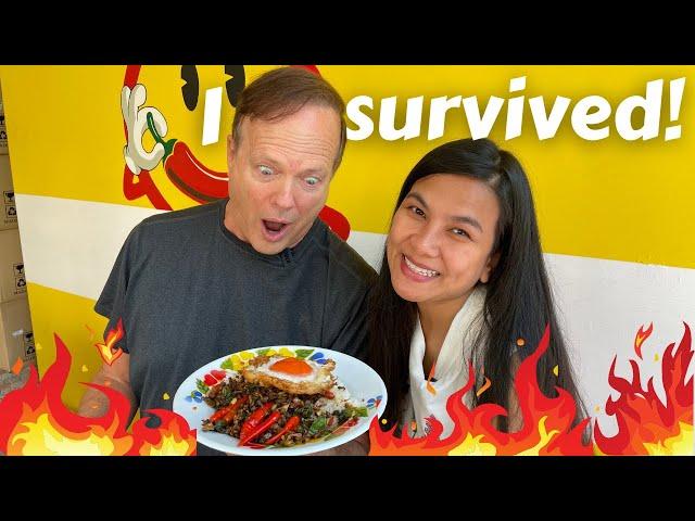 SPICY 5-CHILI CHALLENGE at Phed Mark, Mark Wien's Bangkok Restaurant!