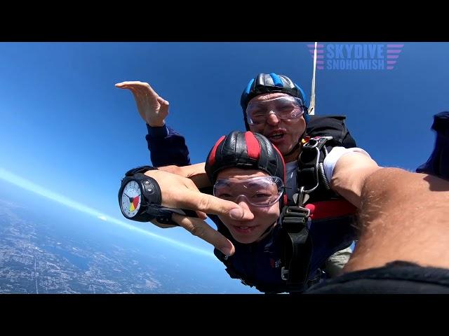 Daniel Rong's Tandem skydive!