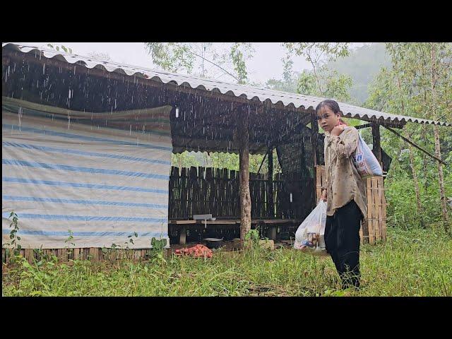 Lucky orphan receives relief gifts during stormy days