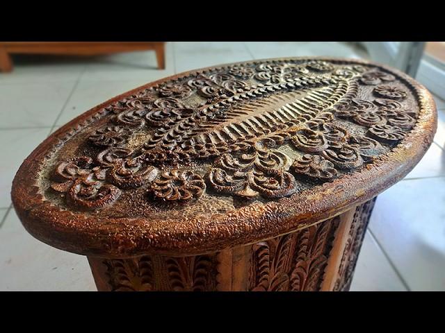 Abandoned BEAUTY. Carved coffee table restoration.