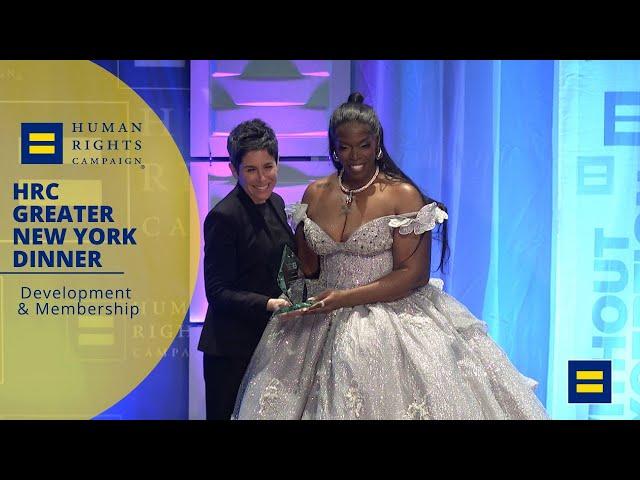 RaeShanda Lias Receives the HRC Influence Award at the 2025 HRC Greater New York Dinner