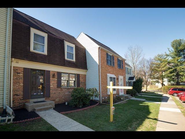 Focus On NOVA: 9027 Piney Grove Dr. Fairfax, VA 22031 (#Focus On NoVA, #C21Redwood)