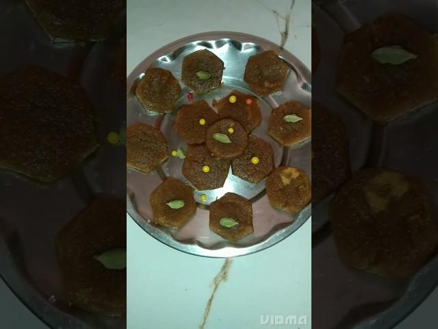 Besan ki barfi #short #cook #poonam #cooking #cookingchannel #recipe #easycook #food #simplecooking