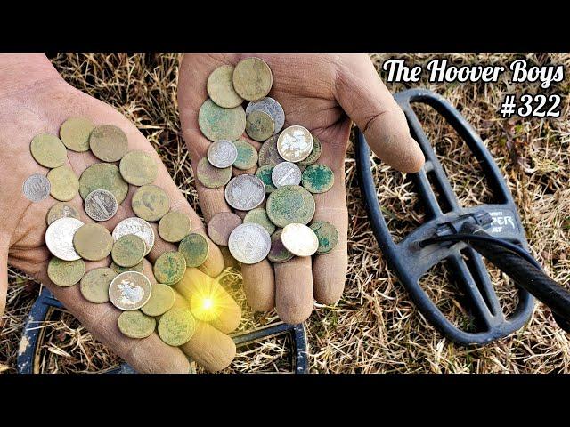 OMG!! METAL DETCTING OLD GENERAL STORE LOADED WITH COINS