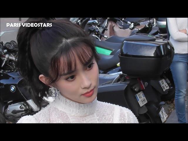 Meng Ziyi / Zoey Meng 孟子义 @ Paris Fashion Week 30 september 2019 show Shiatzy Chen