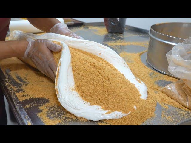 How Soft Peanut Candy Is Made / 花生麥芽糖 - Taiwanese Traditional Food