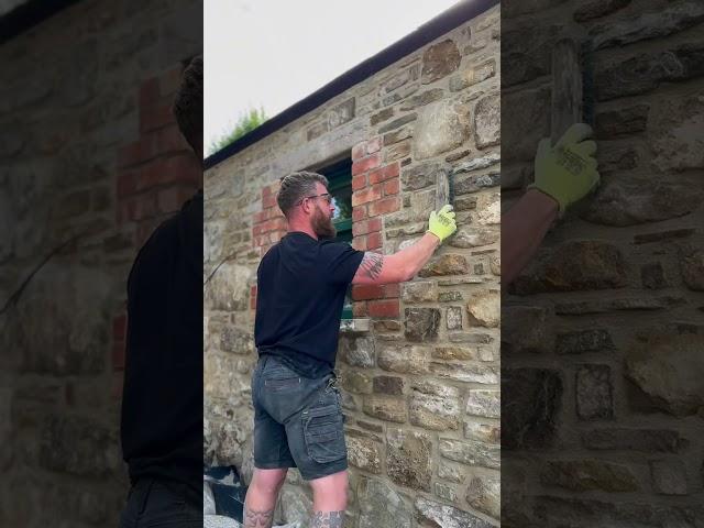 Lime pointing a old cottage  #stonemasonry