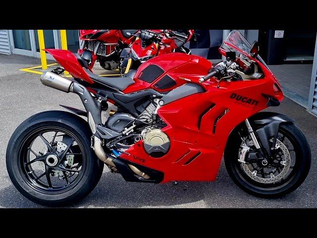 2022 Ducati Panigale V4