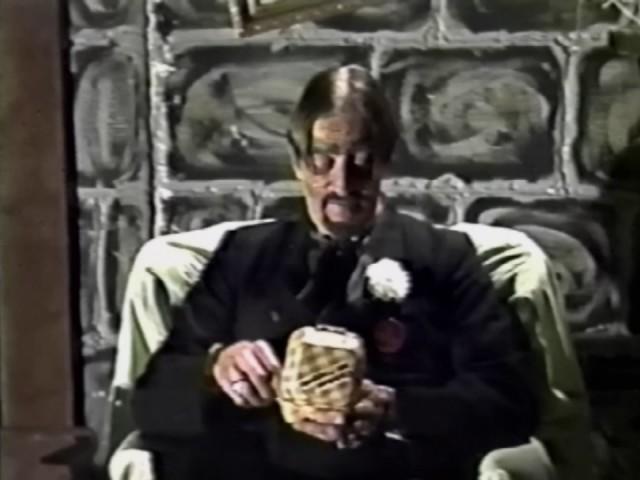 Creature Features Dr Paul Bearer Wtog tv 44   Hd