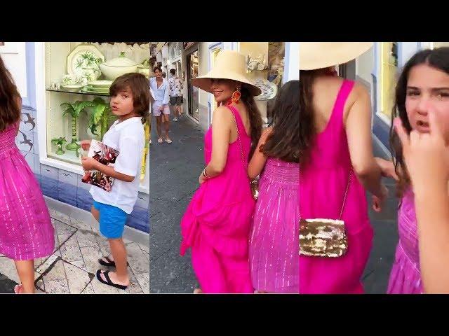 Thalía and family enjoys the streets of Capri, Italy | 07 08 2019