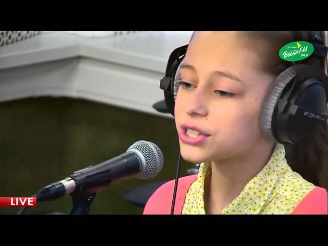 Анна Егорова - Iowa Улыбайся cover - www.ecoleart.ru