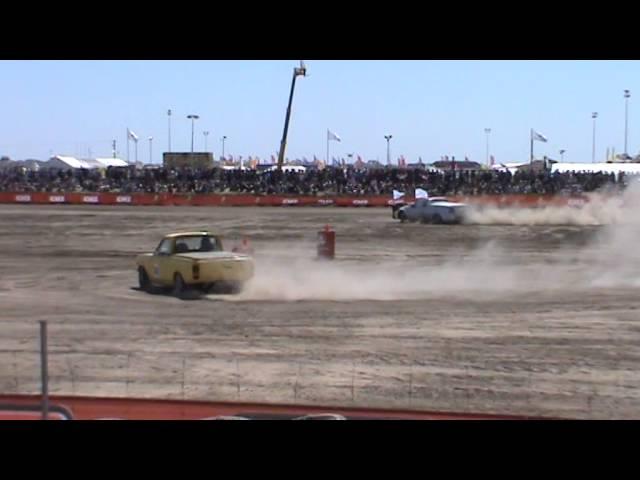 DATSUN UTE VS JASON STANLEY HOLDEN VE UTE BARREL RACE DAY 2 AT DENI UTE MUSTER 2014