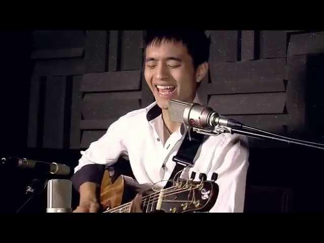 "Funky Thumb Stuff" - Shun Ng - LIVE in studio - Solo Acoustic Fingerstyle Guitar