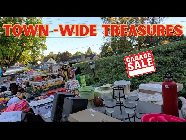 It Was A Perfect Fall Day For Yard Sales!