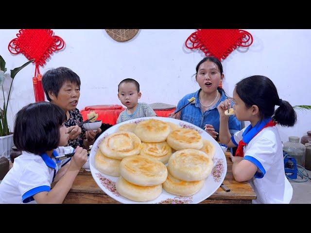 3 kids love it!Mom made sweet potato glutinous rice cakes,simple and delicious!