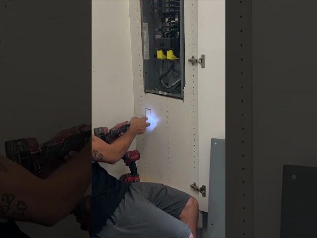 How-to wire a power station into your main panel for grid-down