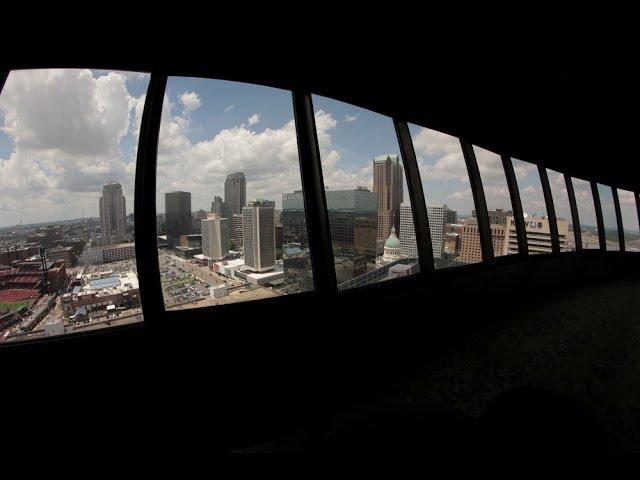 UE - Exploring Abandoned Downtown Skyscraper!