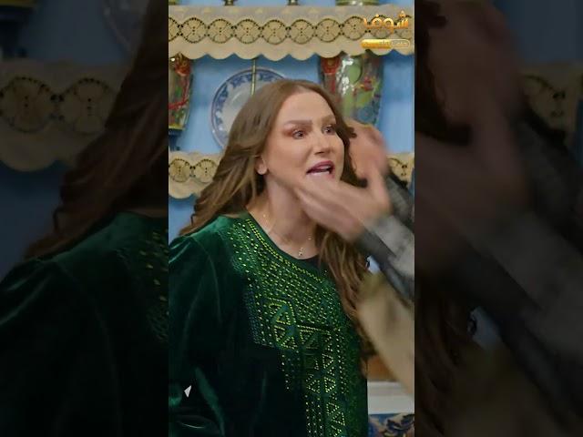 مرته كمشته مع وحدة تانية واعترفلها انه بخونها من زمان! #حارة_شوف رواية "غدر"